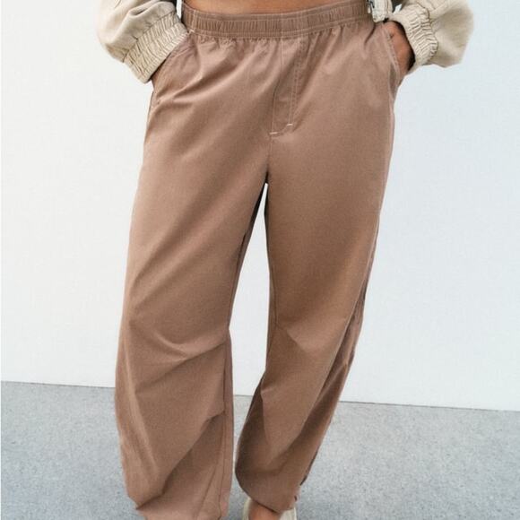 ZARA BLOGGER FAVORITE NYLON BLEND PARACHUTE PANTS - Picture 5 of 12